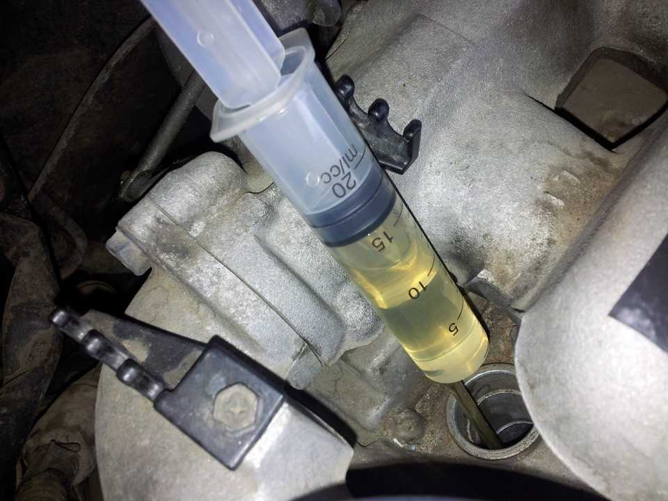 Как удалить масло из цилиндров двигателя