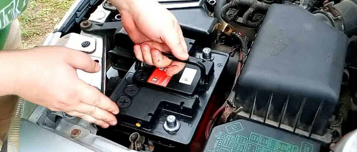 Можно ли снимать аккумулятор с инжекторного двигателя? - ремонт авто своими руками avtoservis-rus.ru