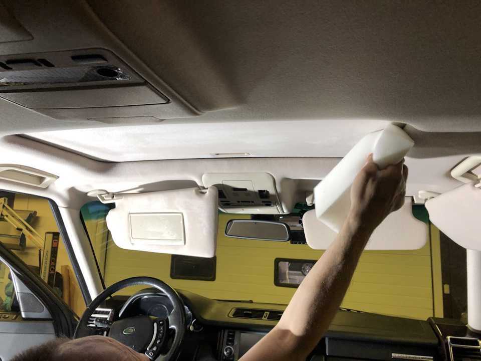 Химчистка потолка автомобиля: чистить салон своими руками, выбор средства