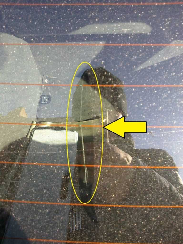 Почему не работает обогрев заднего стекла автомобиля? 5 причин и 3 варианта ремонта