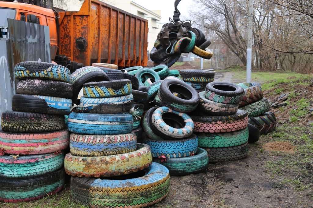 Утилизация шин: куда сдать старые покрышки за деньги, как их перерабатывают
