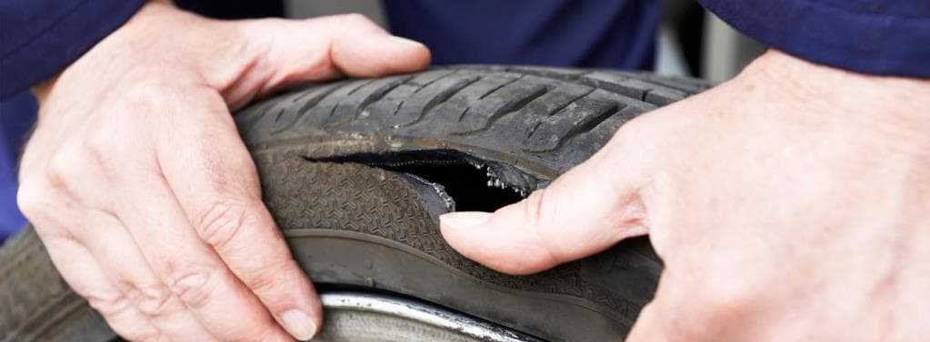 Ремонт боковых порезов шин или замена покрышки: что нужно знать