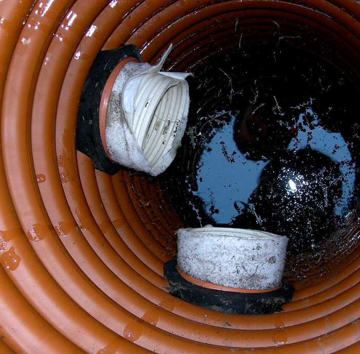 Заглушка на канализацию: как ставят в трубу и можно ли вытащить своими руками