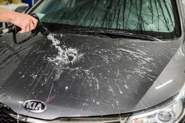 Жидкое стекло для автомобиля: как нанести своими руками, цена, плюсы и минусы