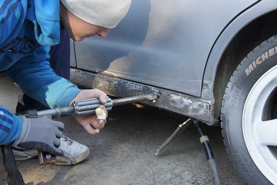 Замял порог у машины: цена ремонта, что делать и как исправить самому