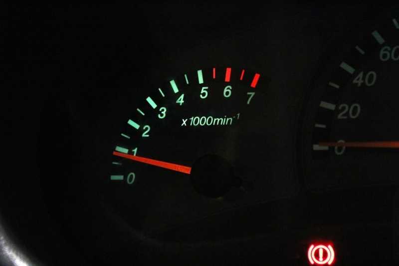 Скорость автомобиля при 3000 оборотах двигателя