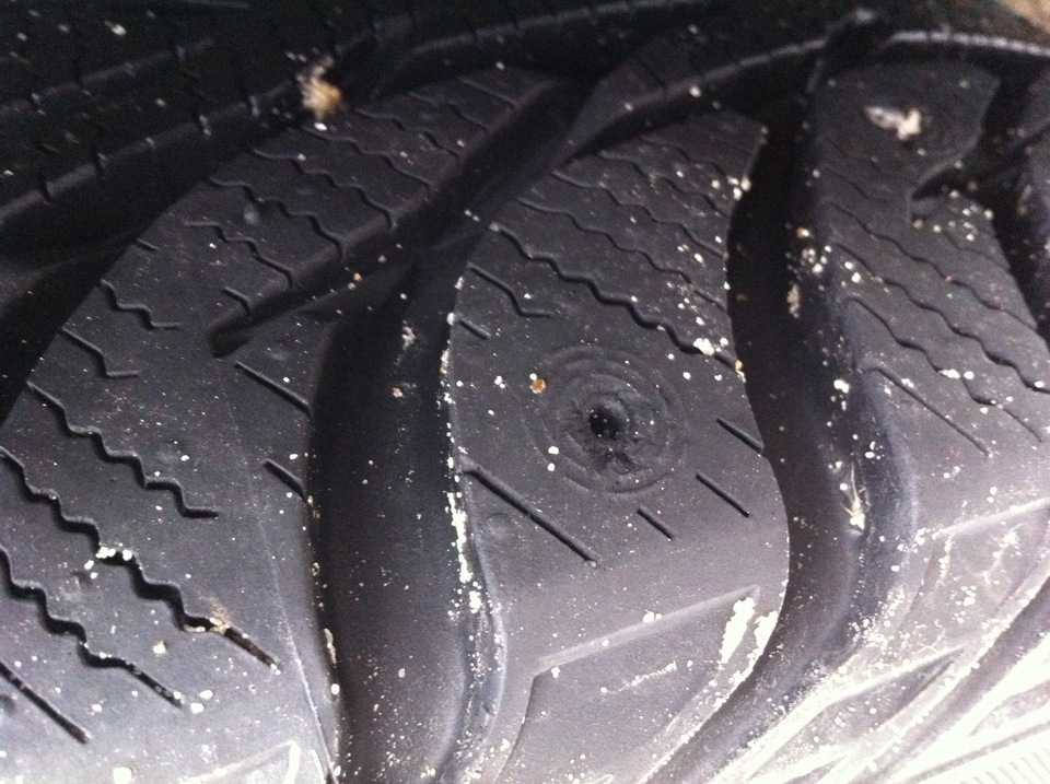 Ошиповка шин ремонтными шипами: особенности и технология | автошиповка