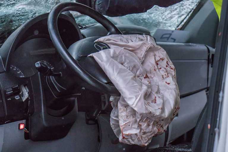 Как отремонтировать подушки безопасности автомобиля