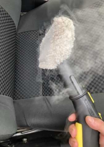Как почистить салон автомобиля своими руками: советы zoom