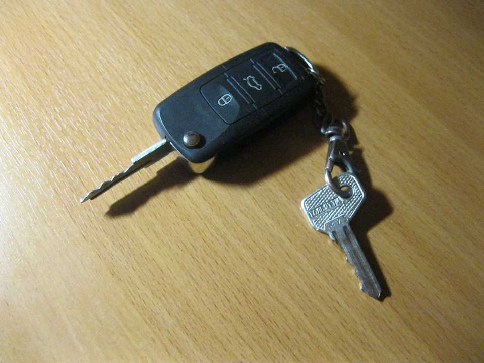 Потерял ключи от машины — что делать и кому звонить в такой ситуации?