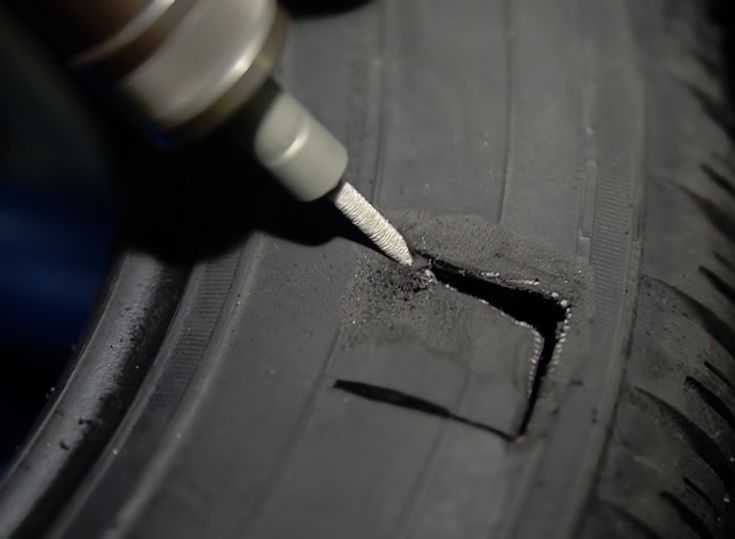В каких случаях возможен ремонт боковых порезов шин: как его производят