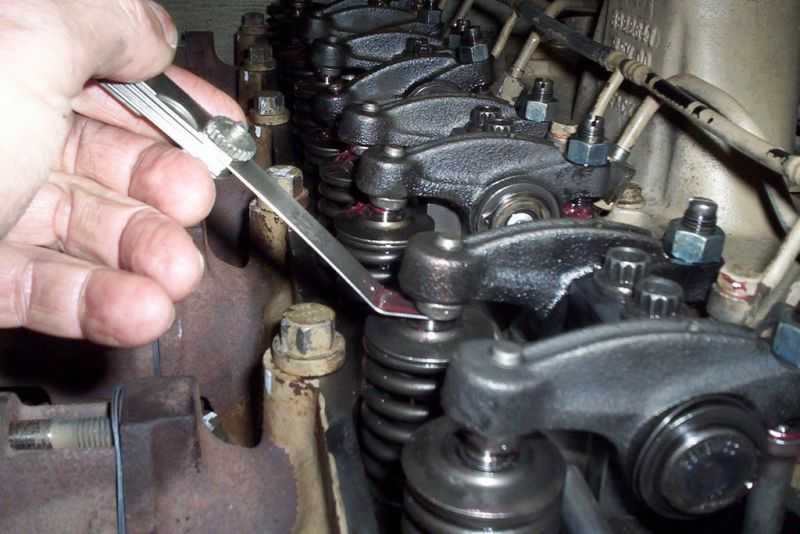 Регулировка клапанов двигателя автомобиля — советы бывалых.
регулировка клапанов двигателя автомобиля — советы бывалых.