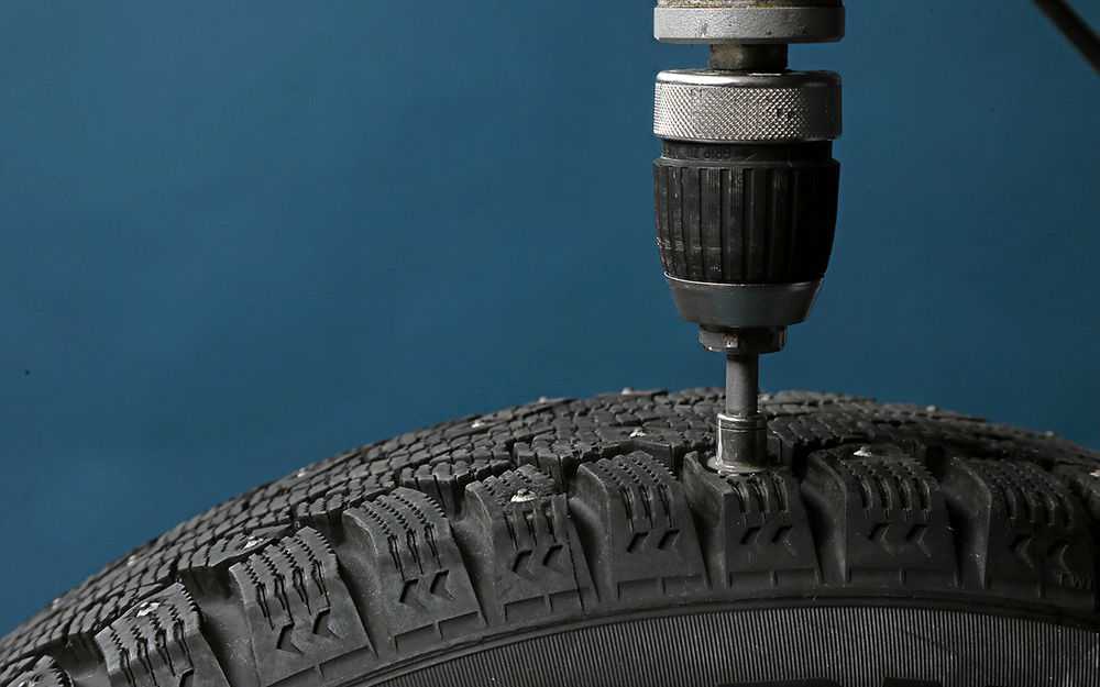 Ошиповка шин ремонтными шипами: особенности и технология | автошиповка