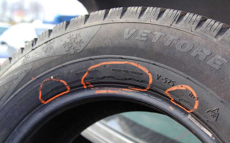 Чем руководствоваться при определении направления автомобильных шин pirelli?