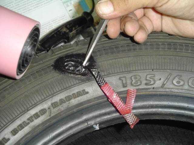 Как отремонтировать боковой порез шины