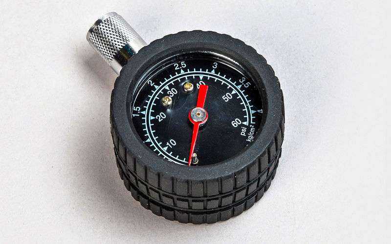Автоматический контроль давления в шинах — устройство и стоимость