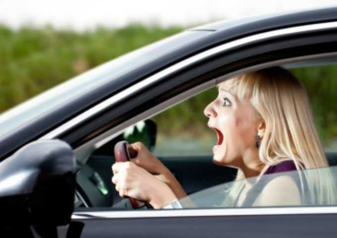 Как преодолеть страх вождения автомобиля новичку женщине. как преодолеть страх вождения новичку? как перебороть страх вождения машины