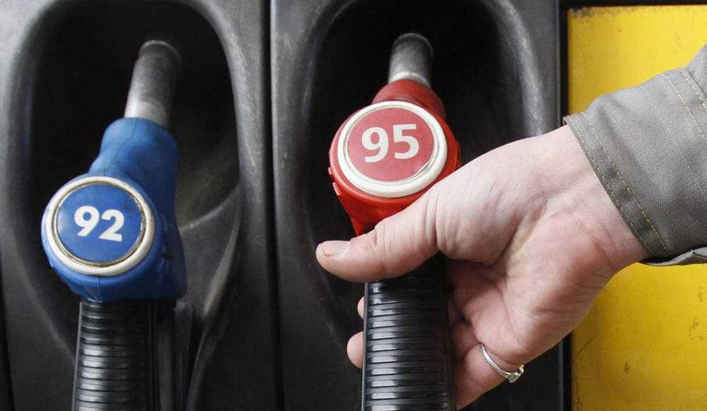 Какой бензин лить 92 или 95?