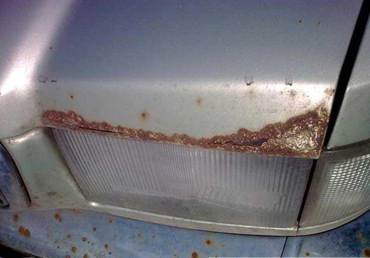 Ржавчина на днище авто: очистка автомобиля от коррозии