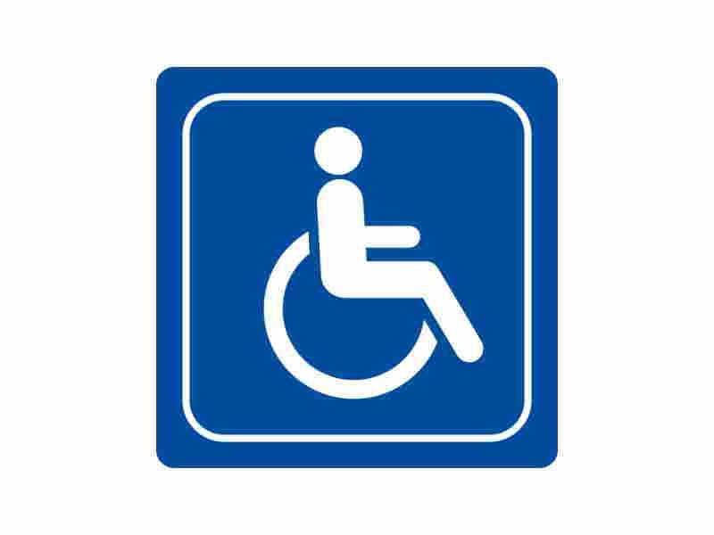 Знак "инвалид" на авто: кто имеет право на установку по пдд?