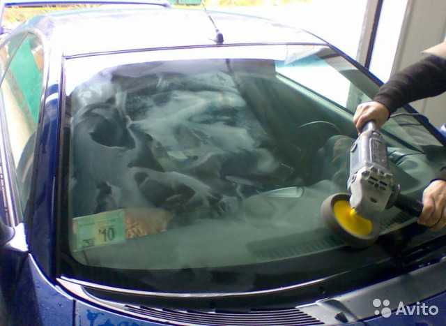Чем отполировать стекла автомобиля от царапин